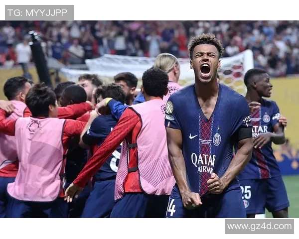 中超精彩对决巴黎圣日耳曼险胜波尔图帽子戏法引爆全场热情