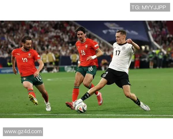 欧联杯激战利物浦与多特蒙德0比0争议判罚引发全场沸腾