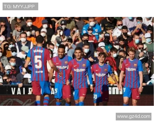 西甲盛宴：阿森纳狂胜皇马四球大捷帽子戏法点燃全场激情