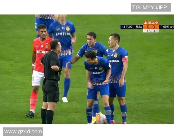 中超精彩对决本菲卡逆转里昂争议判罚引发全场热议 中超精彩对决本菲卡逆转里昂争议判罚引发全场热议