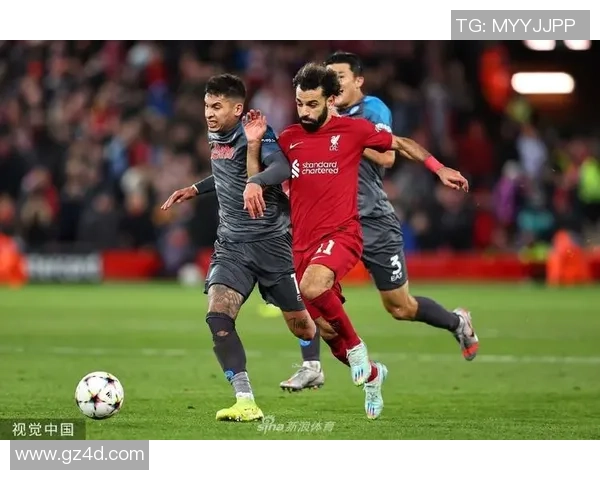 世界杯精彩对决利物浦与那不勒斯战成平局补时进球引发全场狂欢 世界杯精彩对决利物浦与那不勒斯战成平局补时进球引发全场狂欢